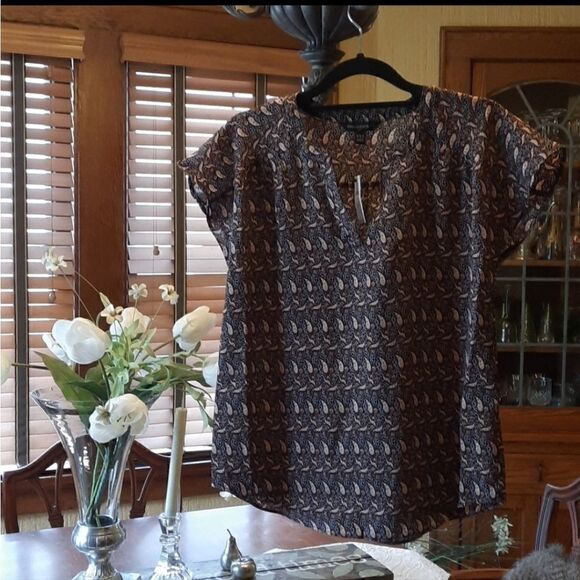 NWT Banana Republic Silky Paisley Flowy Blouse - Picture 6 of 14